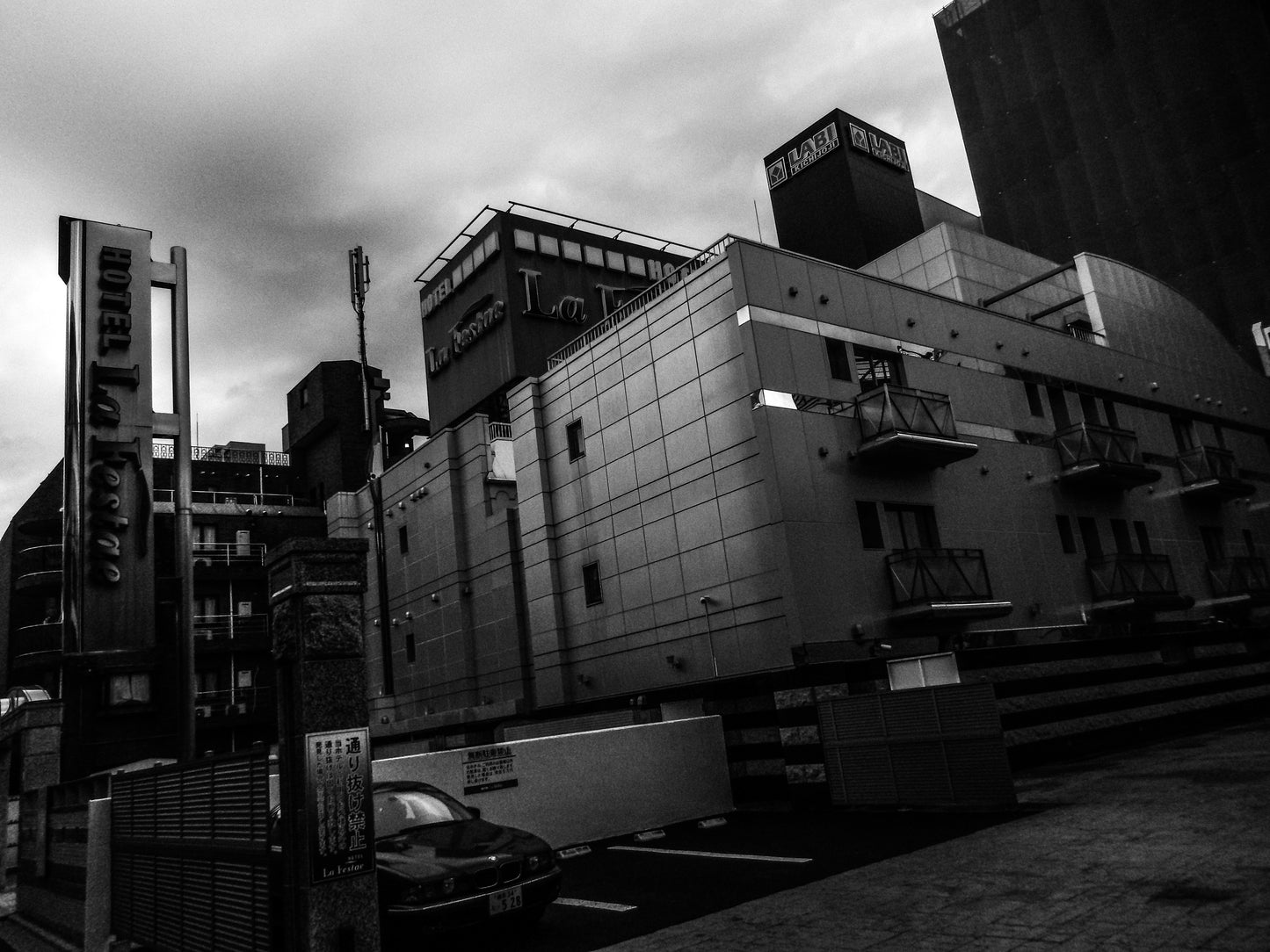 東京スナップTシャツ "Leisure time"