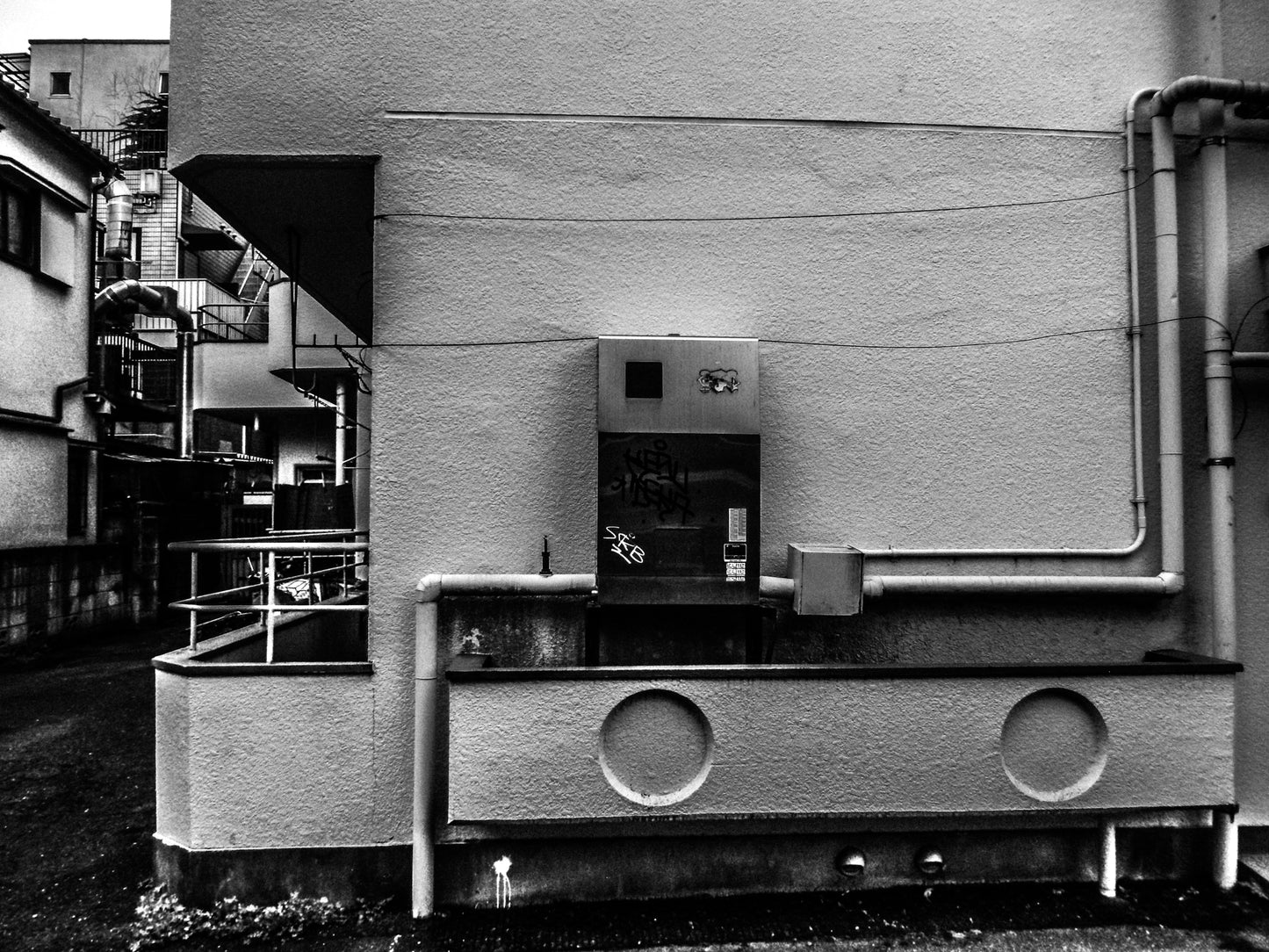 東京スナップTシャツ "Wink"