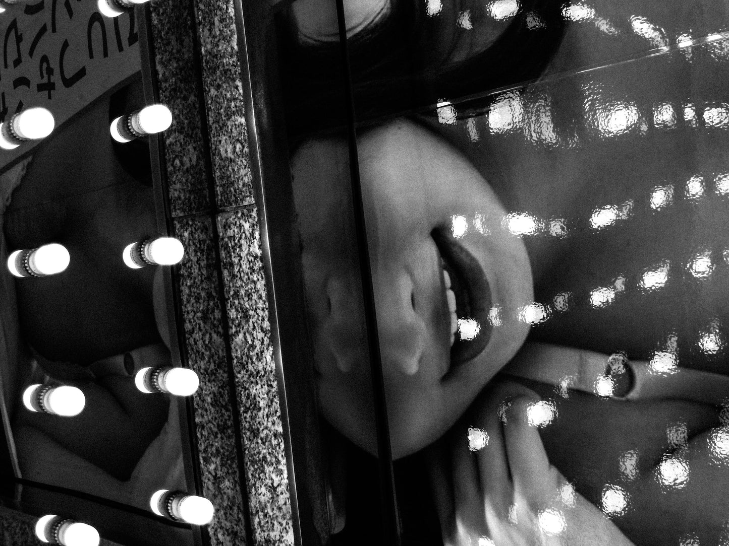 東京スナップTシャツ "Consultation"